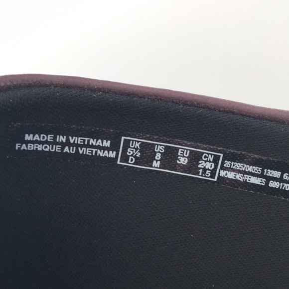 Cloudsteppers by Clarks suede booties size 8M - Picture 12 of 12